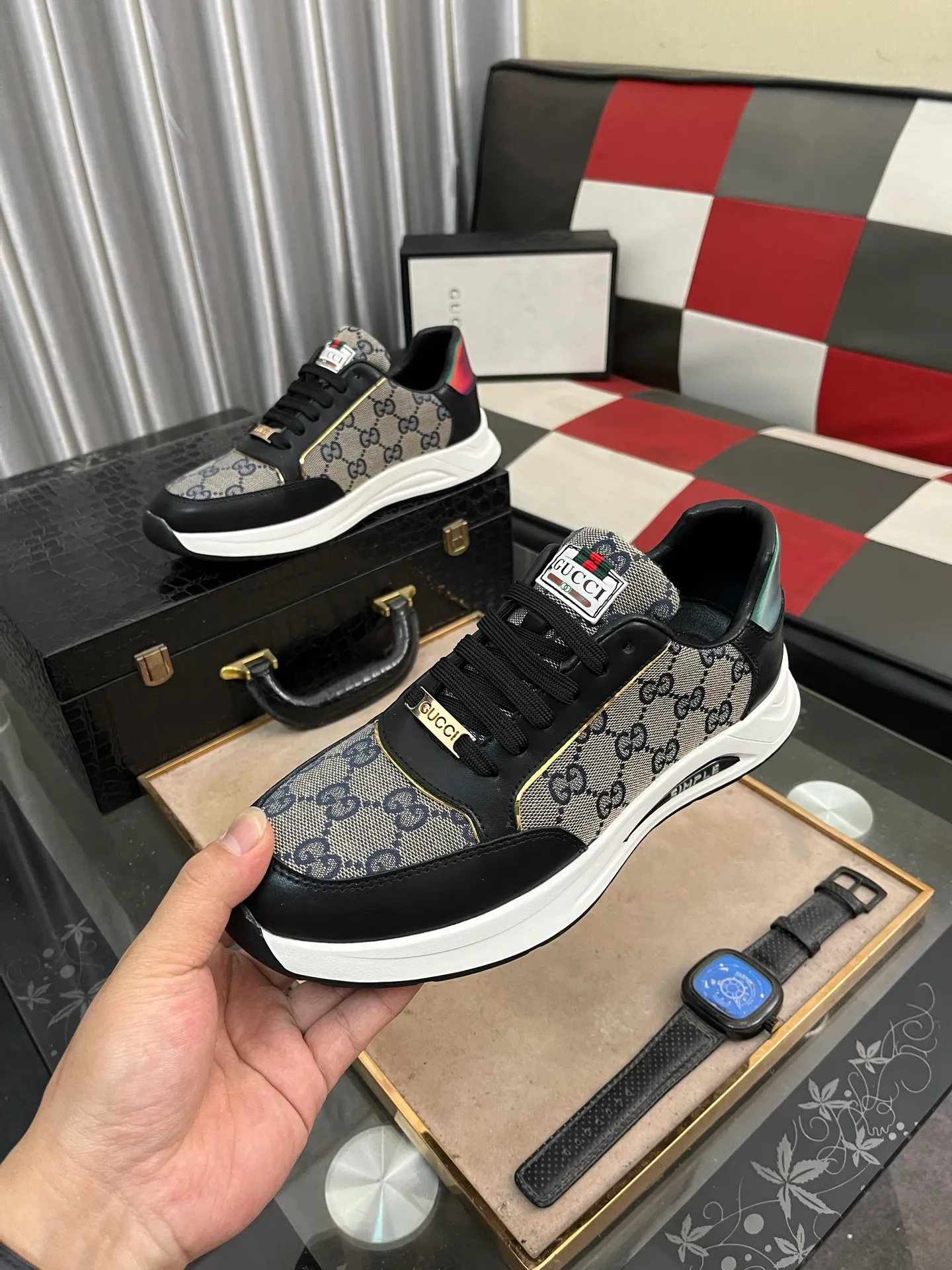 Men's shoes 💰420⌚️⌚️[GUCCI] The latest trendy men's casual shoes, the fabric is made of embossed cowhide imported from Italy, comfortable sheepskin lining + feet, the original outsole is wear-resistant and non-slip, high-level version, exquisite workmanship. Code number: 38-442️⃣Colors available